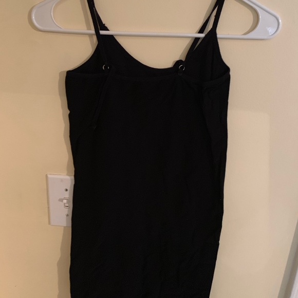 Top - Picture 2 of 2